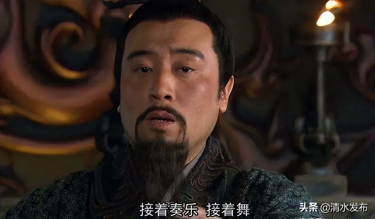 刘备名声为什么比吕布好,刘备与吕布同样跳槽