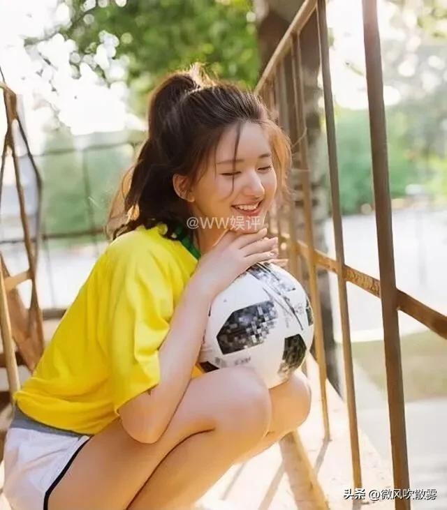 足球宝贝明星身材,足球明星高清写真