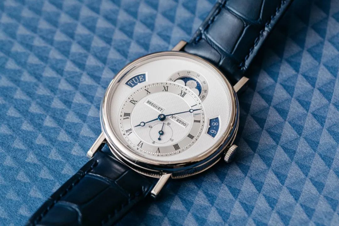 宝玑腕表调日历,宝玑月相表是不是随时间变化