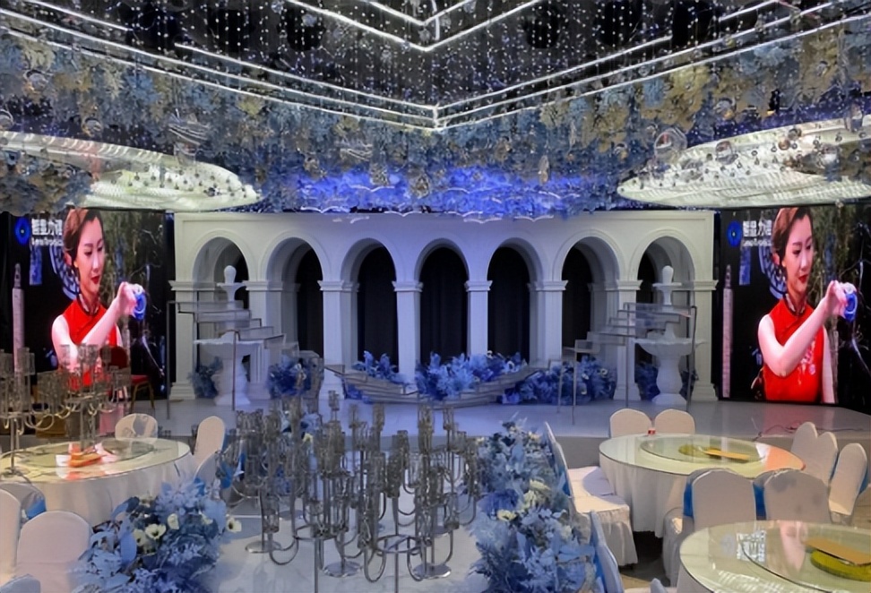 婚宴酒店led显示屏怎么设置,上海宴会厅led全彩显示屏报价