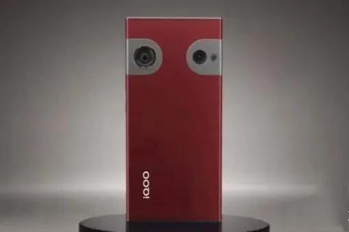 iqoo12和iqoo12pro画质对比,iqoo12和iqoo12pro谁是直面屏