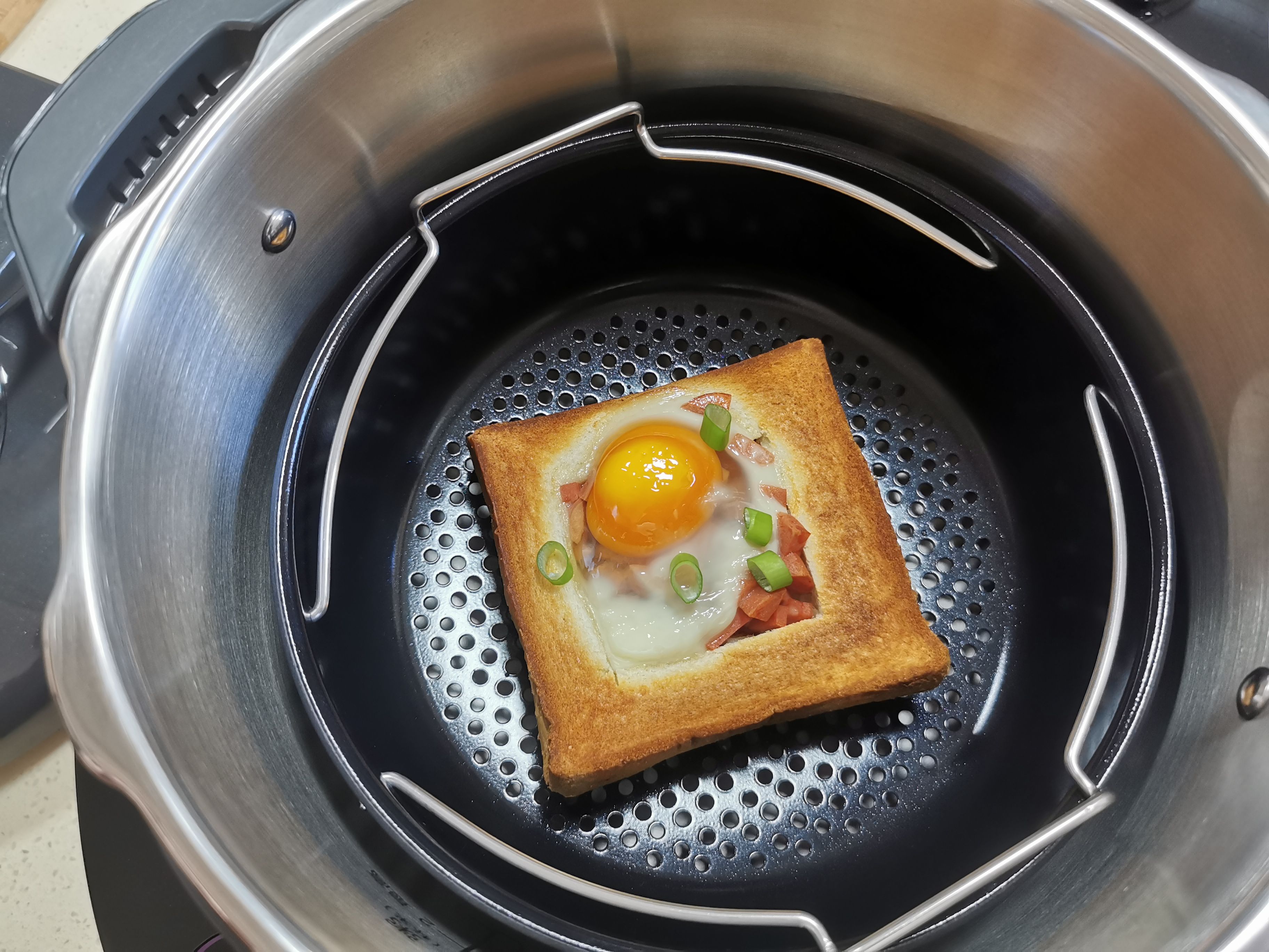 黑科技与顶级大厨交锋,厨房黑科技苏泊尔小c主厨料理机