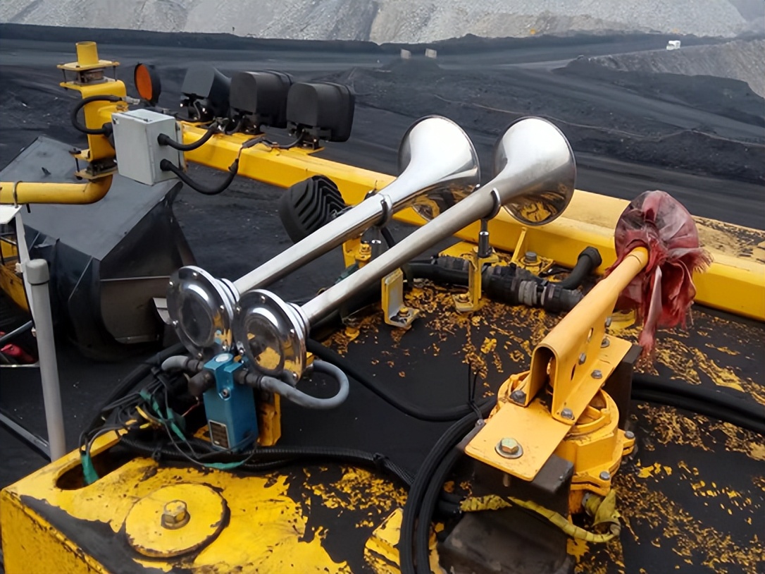 矿山安全先进技术和装备,矿山机械的典型设备有哪些