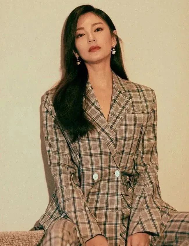 杨幂这身材绝了,这些胸部相关的小知识你一定要知道