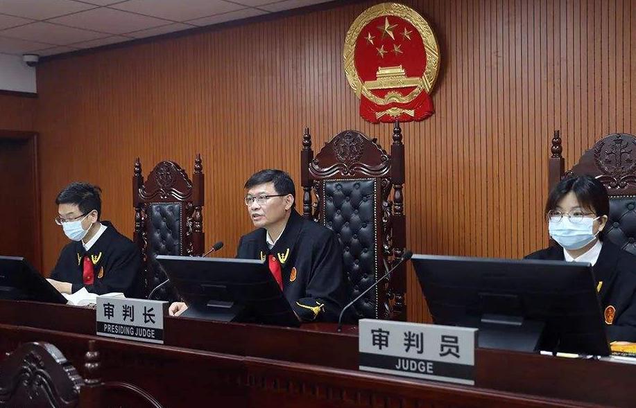 2003年，深圳男子“假”招聘，12名年轻女子接连失踪，怎么回事？