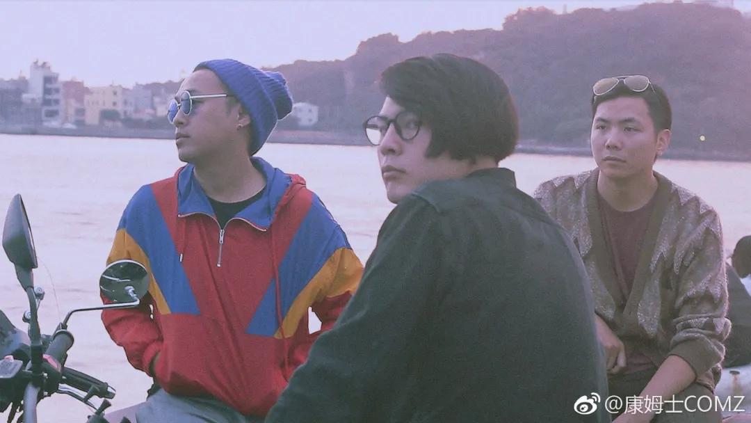 两年前火爆音乐,以前乐队最火的歌