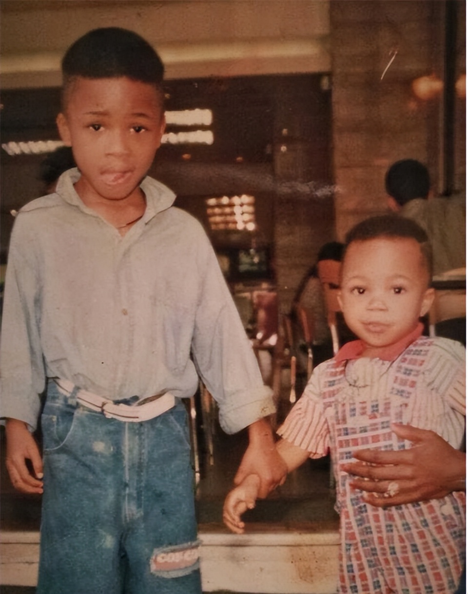 14岁开始打职业篮球,14岁开始打篮球算晚吗