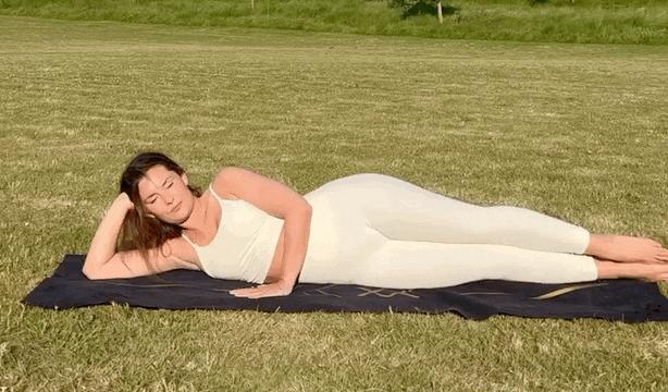 瘦肚子瘦大腿内侧瑜伽,瑜伽拉力器瘦大腿内侧