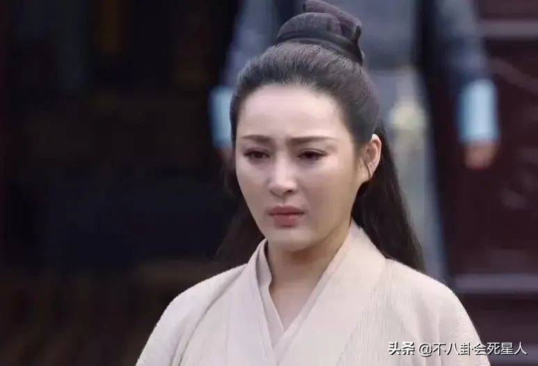 杨雪的脸怎么了,杨雪毁容了吗