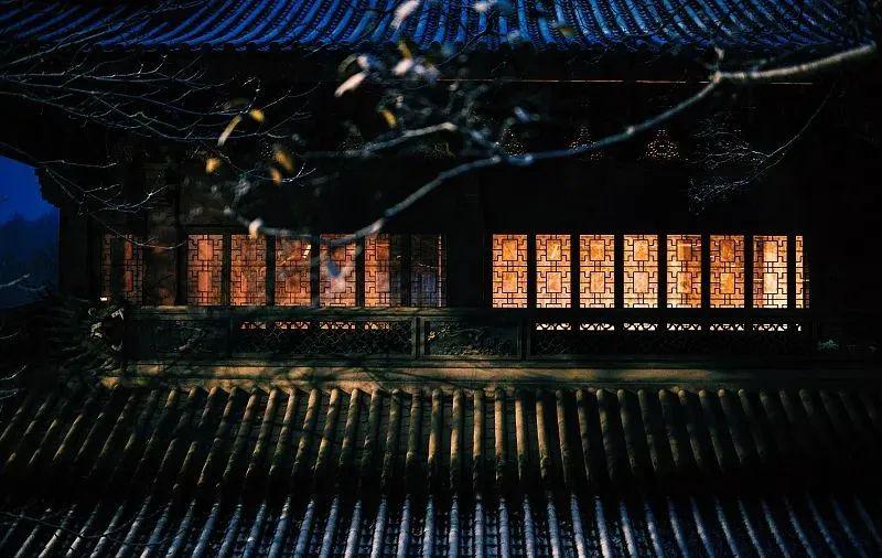 90后小伙入职灵隐寺,灵隐寺本科生找工作