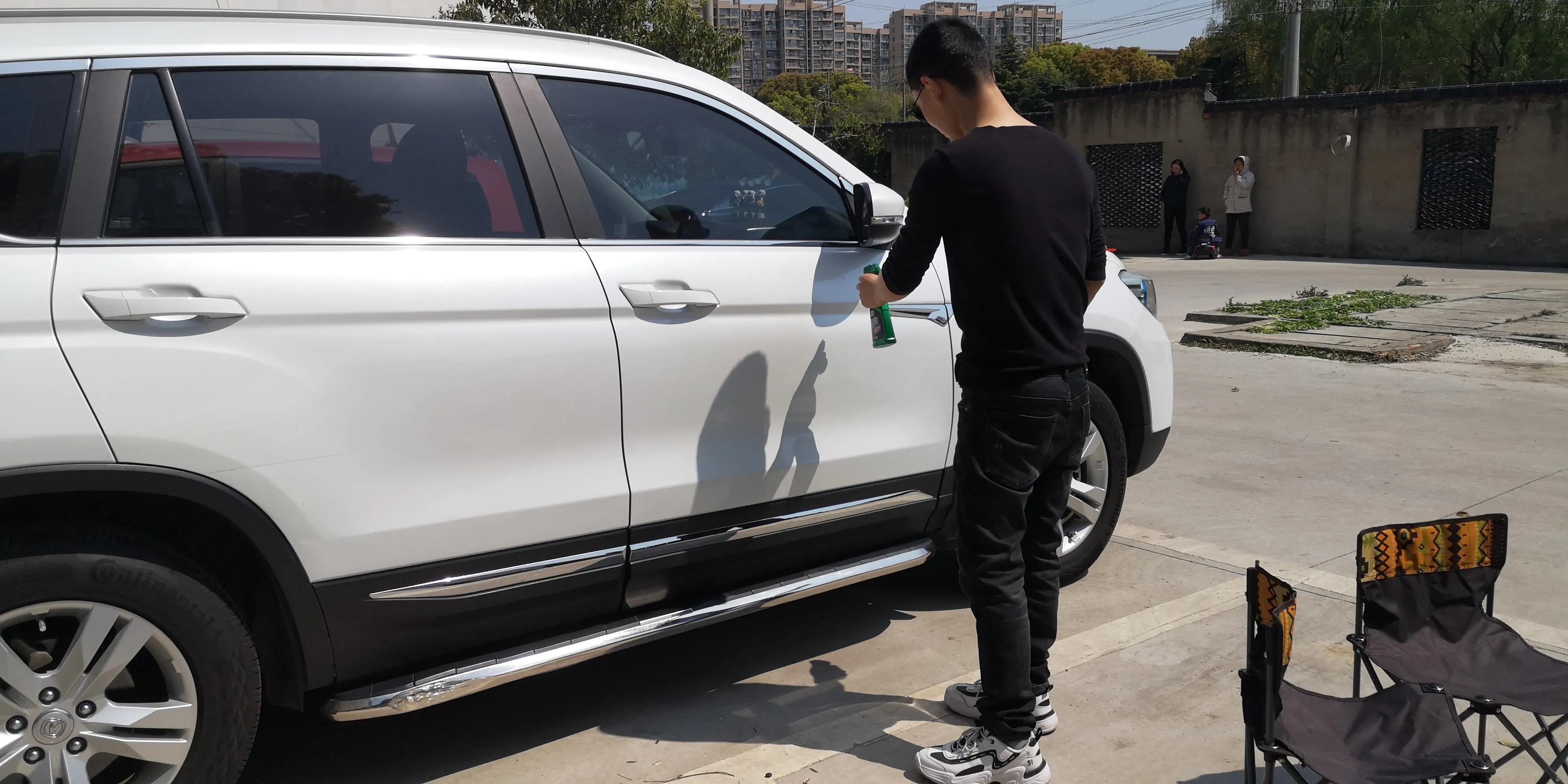 如何给自己的爱车打蜡上光,自己给车子镀膜到底能有多便宜