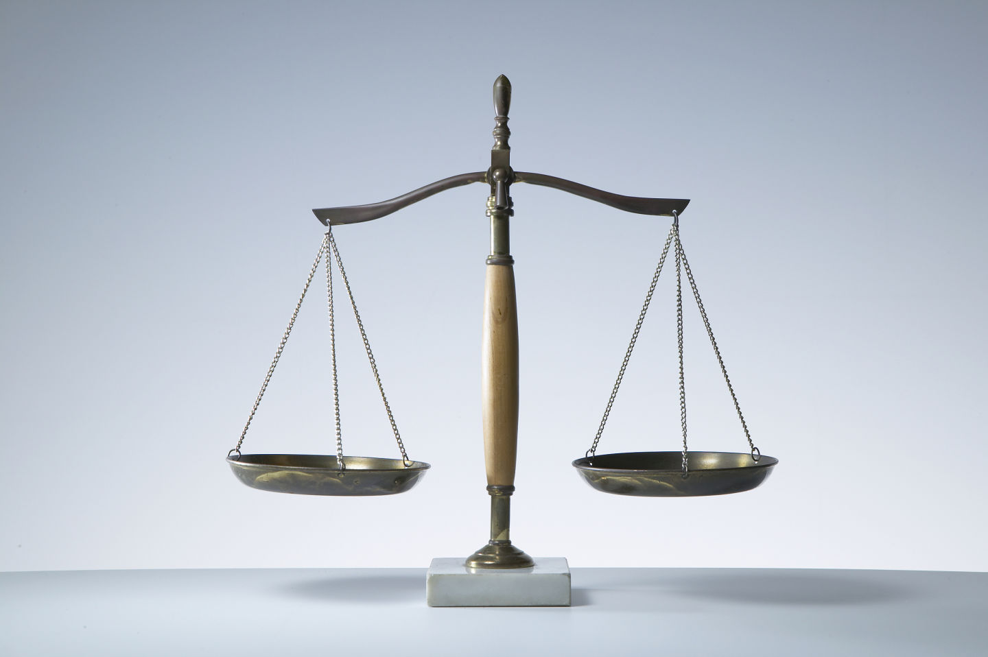 混合动力汽车值不值得买,插电混合动力车值不值得买