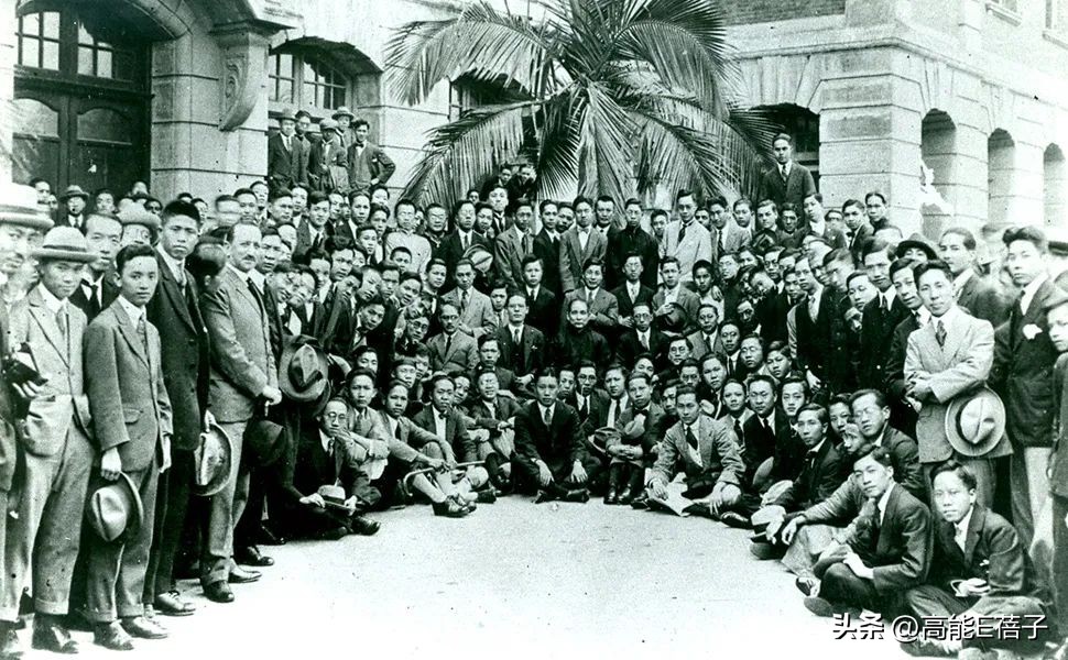 她们的名媛之路,从与皇室公主做校友开始?