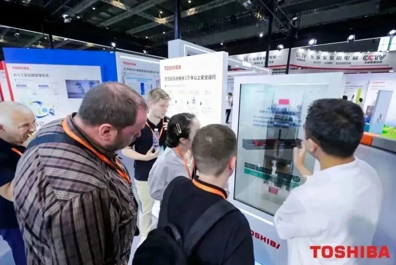 让微笑绽放在每一个角落,电梯展展会回顾