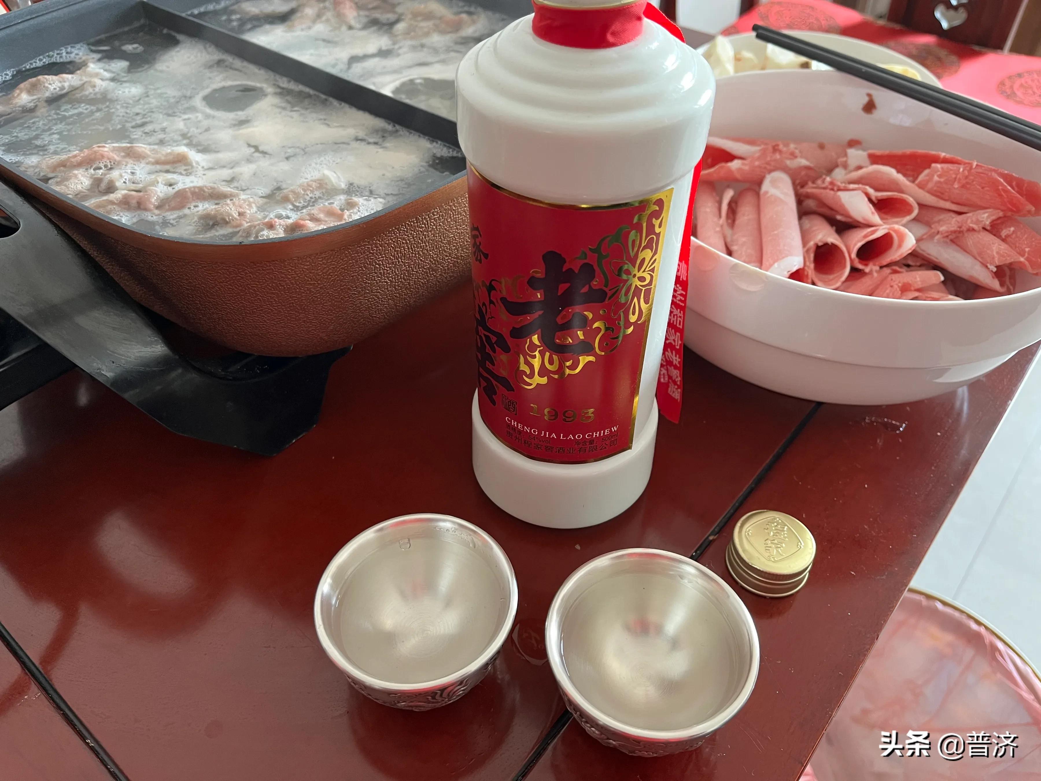 自己存酒到底靠谱吗,存酒买牌子酒好还是散装酒好