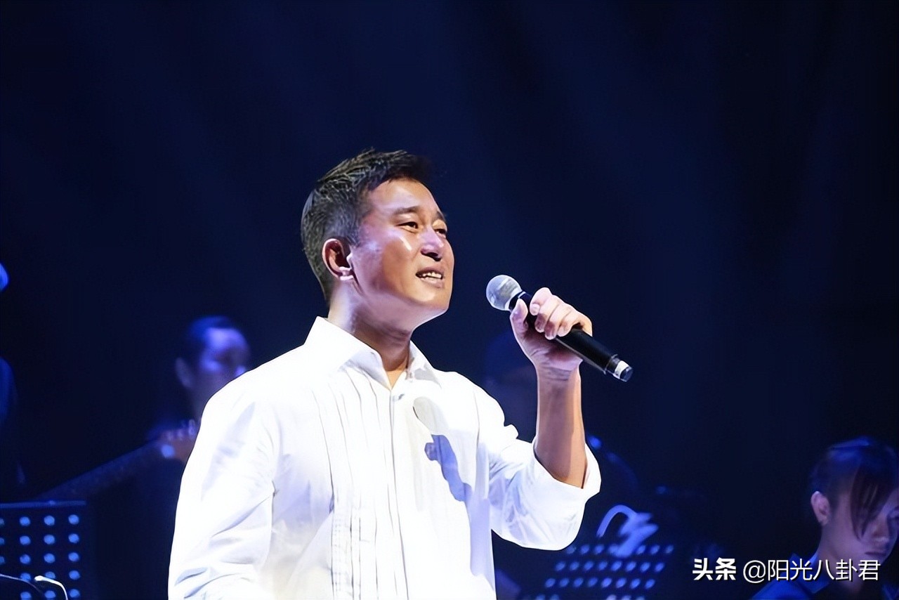 歌手满文军的人生简介,歌手满文军是怎么出道的