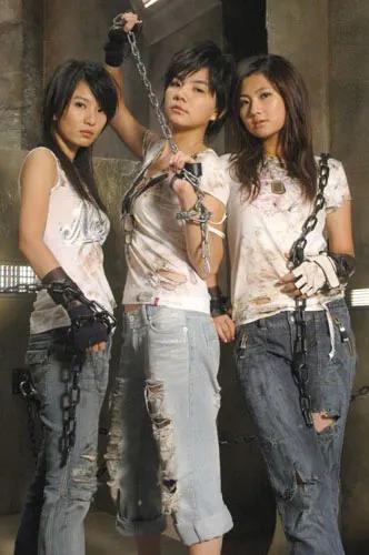 曾经唱着《中国话》的SHE，因为Hebe言论受到影响