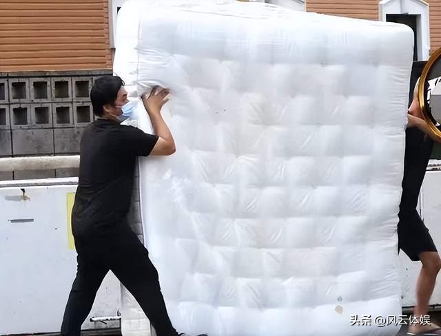 大s被曝直播带货,大s具俊晔分道扬镳是真是假