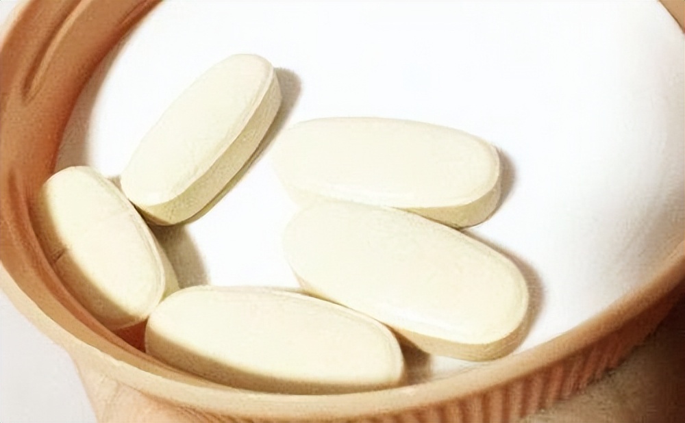 什么时间吃钙片补钙效果最好,补钙每天什么时间吃钙片最好