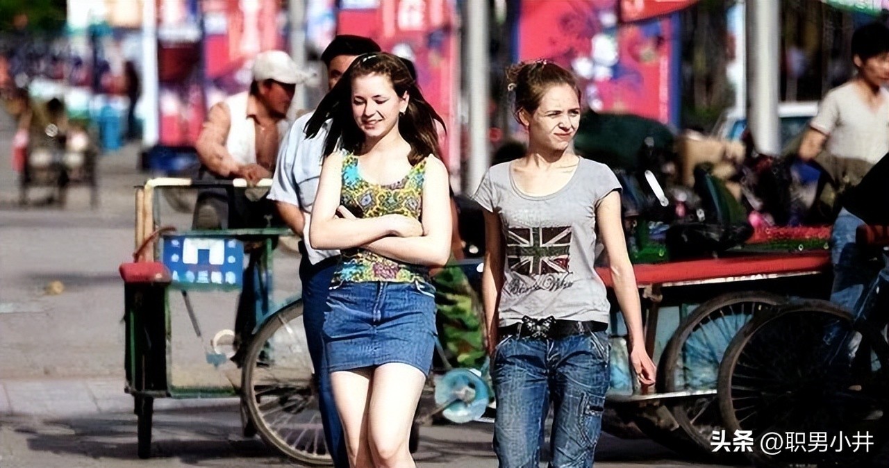 乌克兰女人大多从事什么工作,有多少乌克兰人在俄罗斯打工