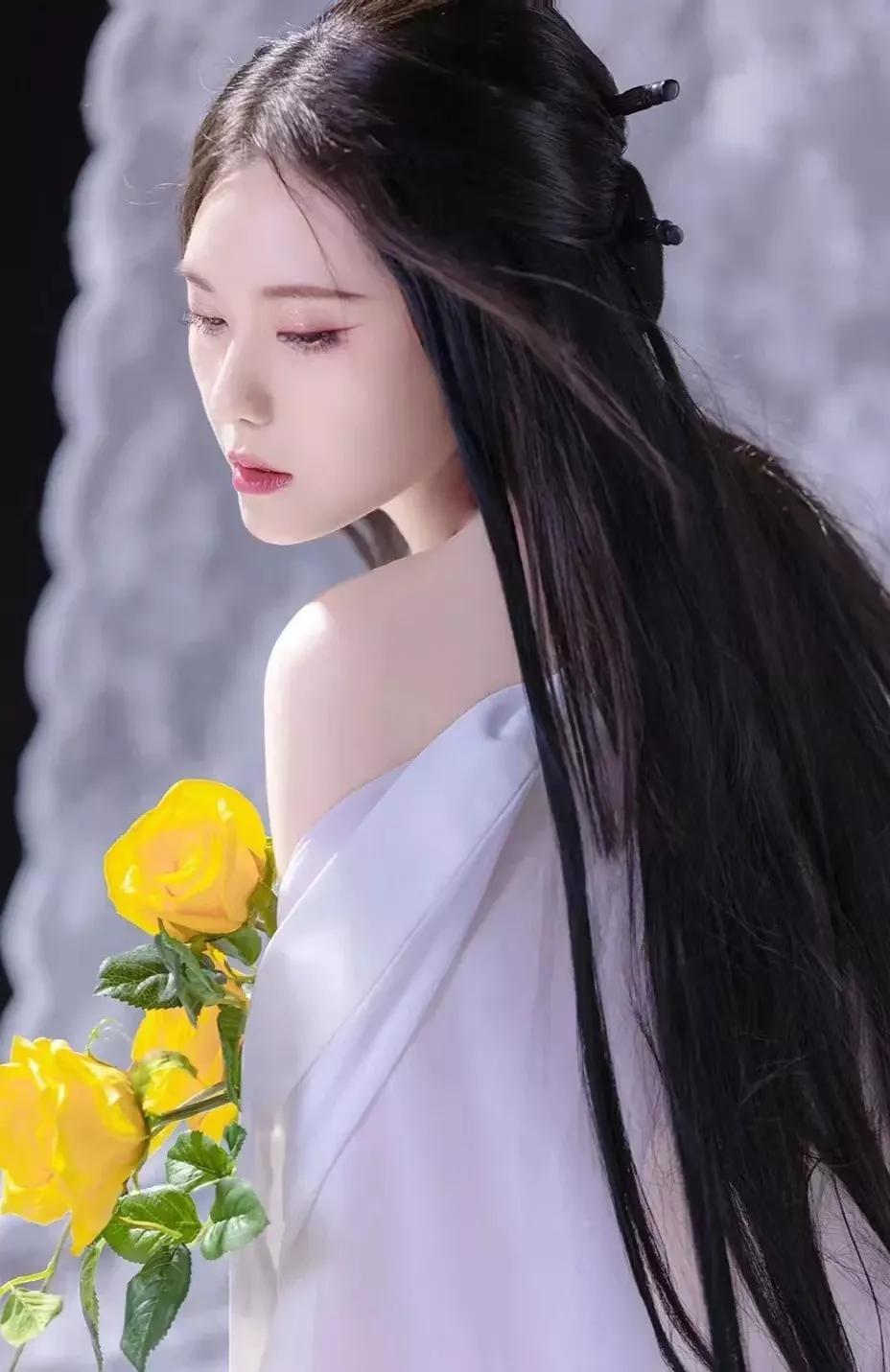 轩窗夜幽思恋梦，醉望西楼泪痴情（原创/古风）