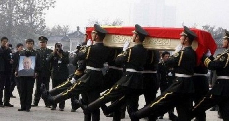 钱学森妻子蒋英是蒋百里女儿吗,钱学森的夫人和蒋百里什么关系