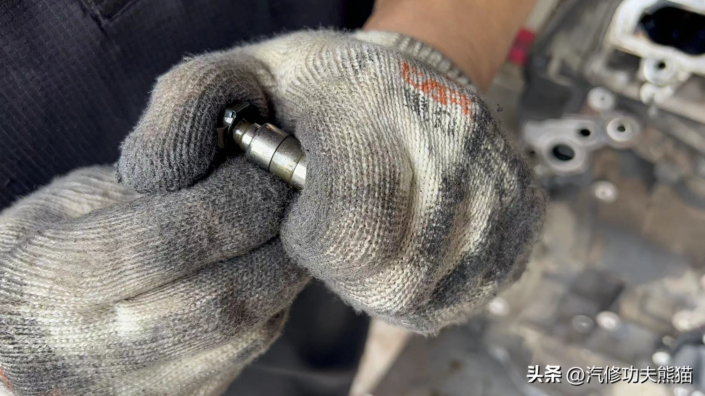 夏朗烧机油1500公里,进口大众夏朗1.8t不烧机油