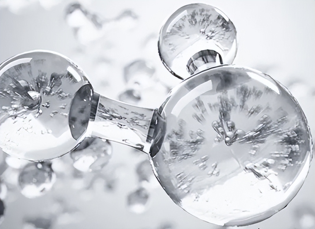 雅诗兰黛抗衰好还是兰蔻抗衰好,兰蔻和雅诗兰黛护肤品哪个抗衰好