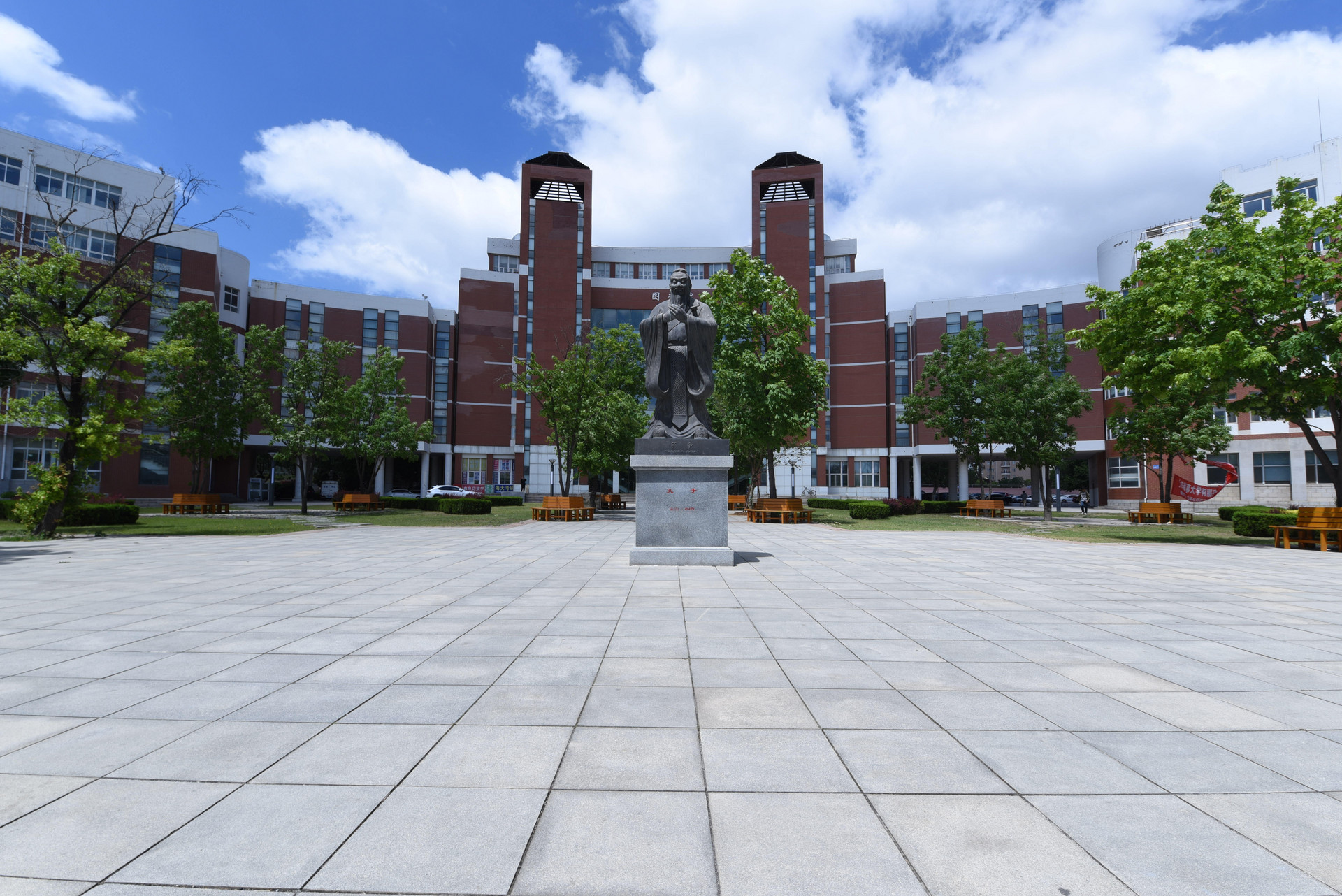 法学就业的误区,法学专业就业前景指南最新