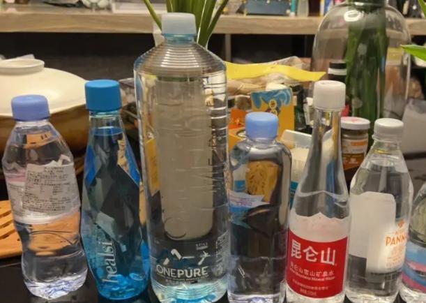 国内矿泉水好评,市场上哪种矿泉水合格