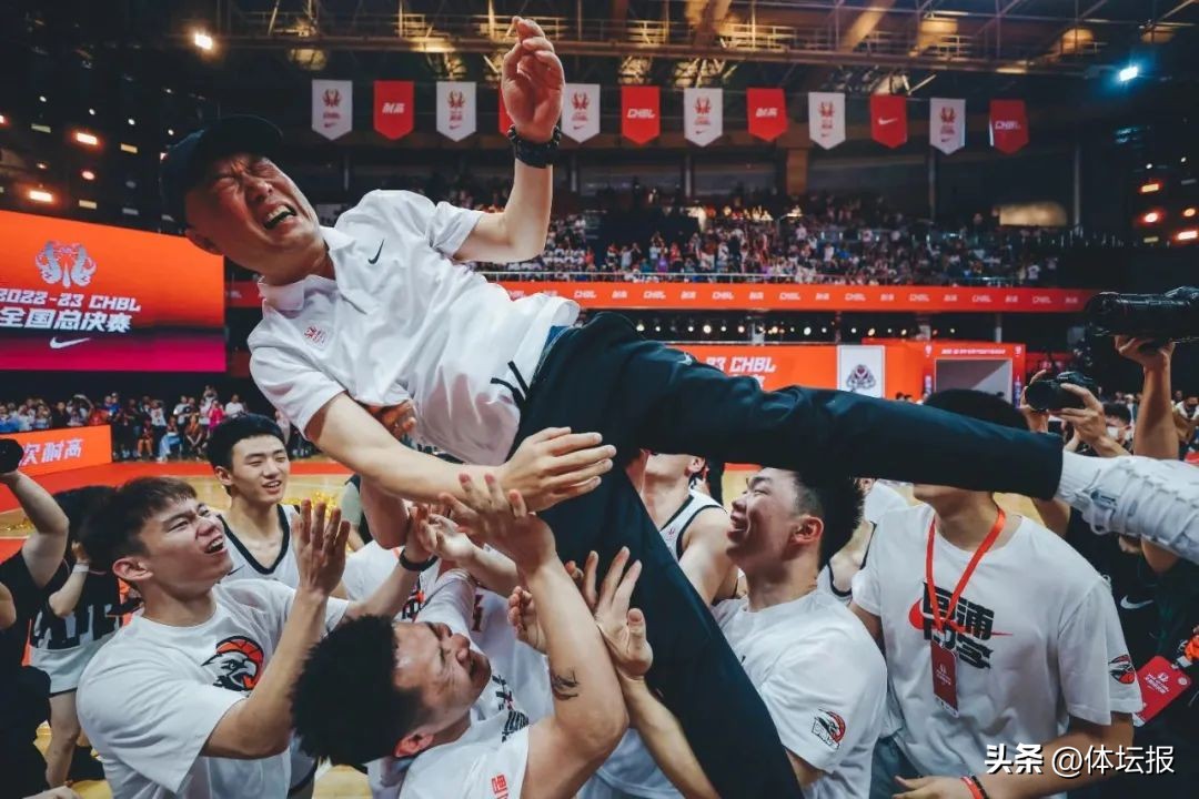 回浦中学vs清华附中,回浦中学夺冠后全城沸腾