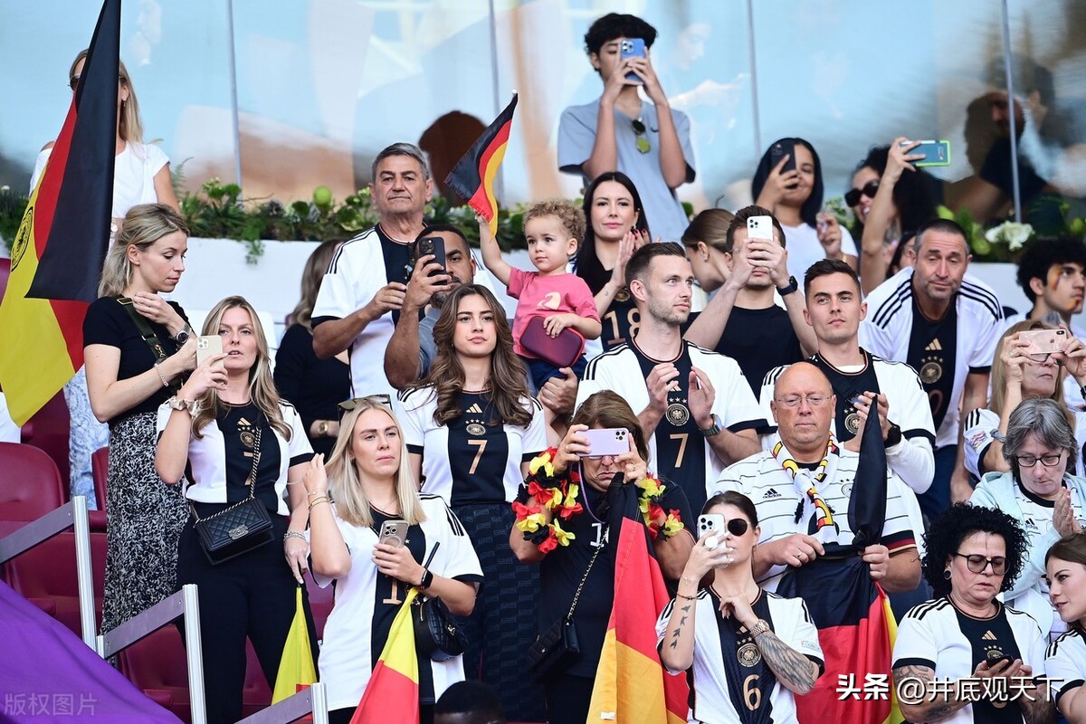 德国队1-2不敌日本队全程回放,德国队主场1-4惨败日本100字点评