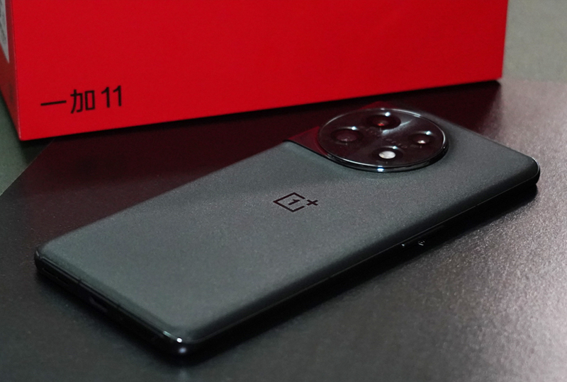 何必等618，这四款手机降价幅度大，旗舰处理器流畅用5年