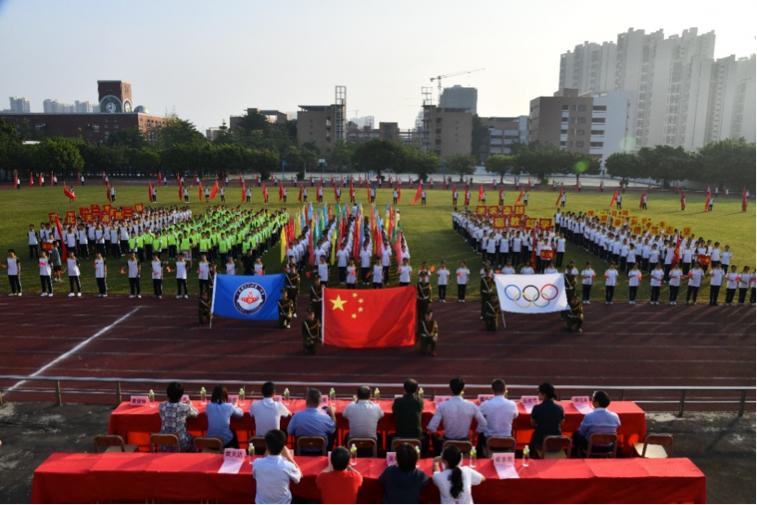 走出2副市长，广东江门1中学再放大招传经送宝，彰显名校风采