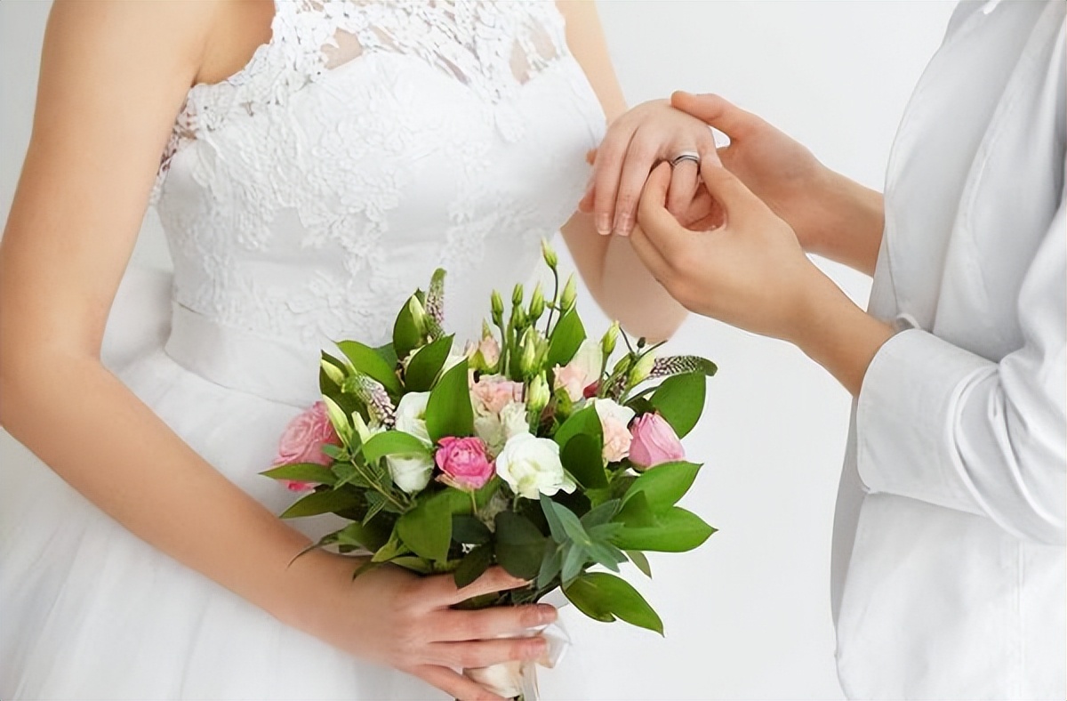 为何有些女性“那方面”欲望很强？或与这4点有关，别不好意思看