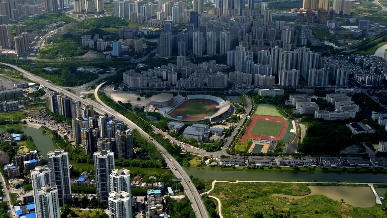 一个十岁的小女孩怎么会做出这样的事情，然而她确实做了