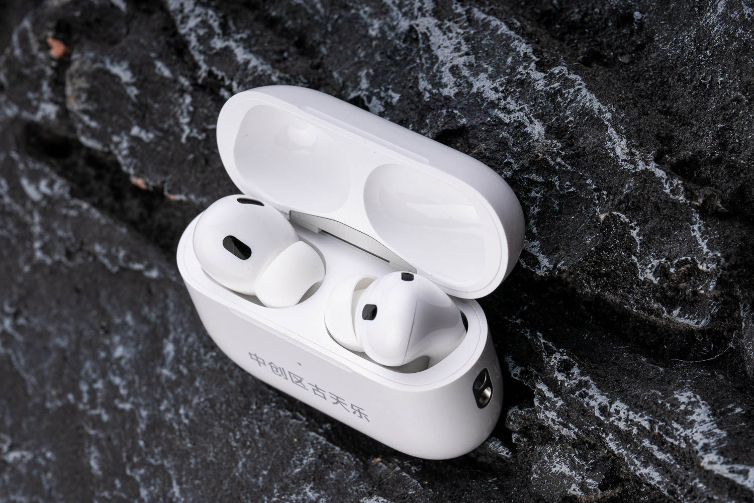 bose三代和airpodspro2代对比,boseqc3和airpodspro2降噪哪个好