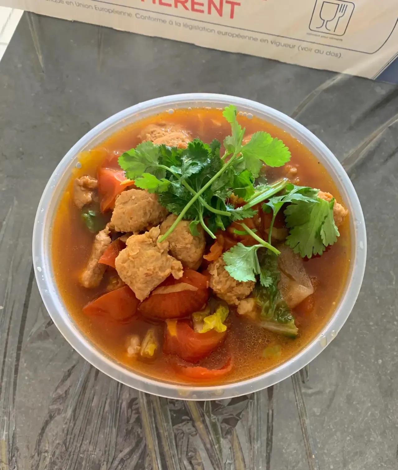 80后*疆新**美女闪婚法国老公，生下一个混血儿，第一次见面就要娶她