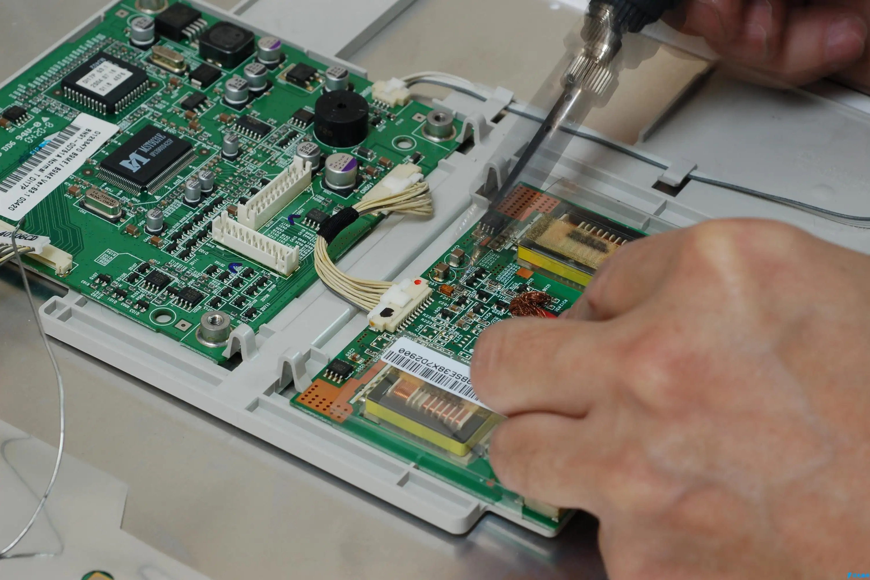 液晶电视维修教程pfc电路,液晶电视维修教程讲解