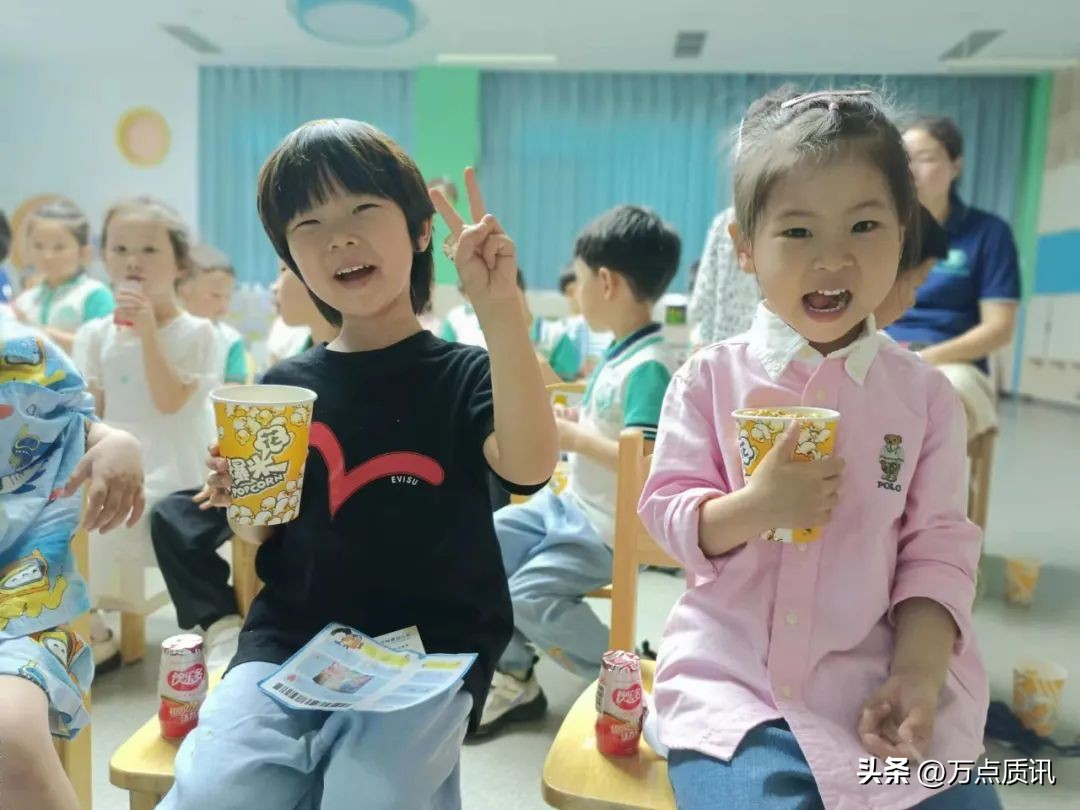 展才艺、练市场、摘葡萄、看电影…幼儿园“六一”主题周精彩回眸