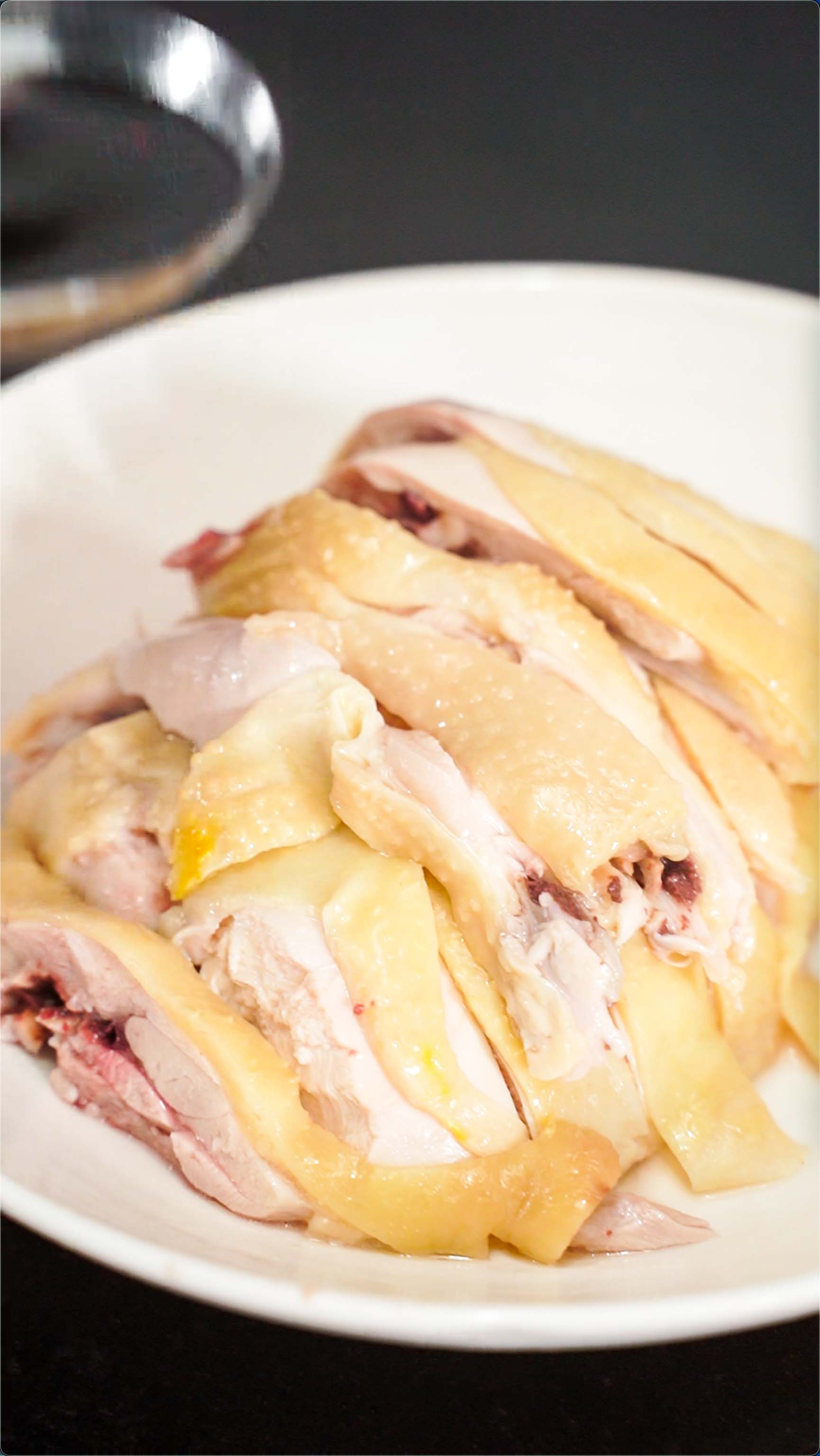大厨教你做白切鸡视频,白切鸡这样做皮滑肉嫩超简单学会