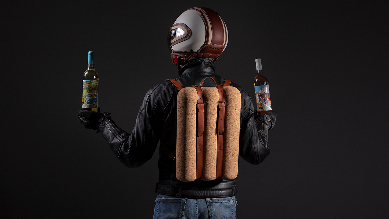 深圳红酒包装设计,背包款的酒