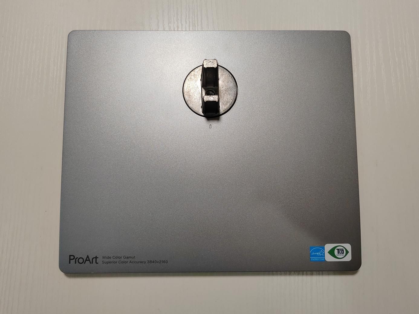 华硕proart27寸4k专业显示器,华硕创艺国度显示器24和27比较