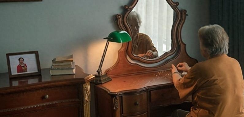 她在美国生活多少年,她在美国