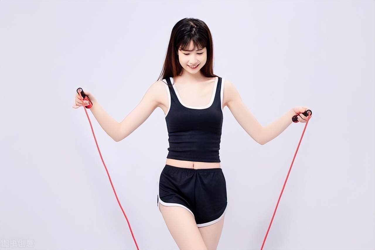 都说跳绳能减肥，正确方法和技巧你知道吗？每天跳多少时间很关键