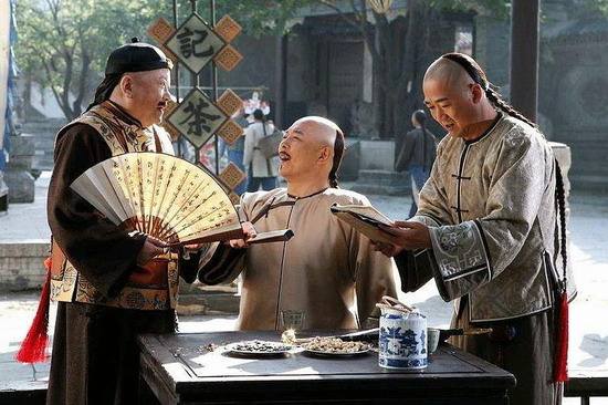 乾隆告诉纪晓岚为什么不杀和珅,铁齿铜牙纪晓岚看乾隆