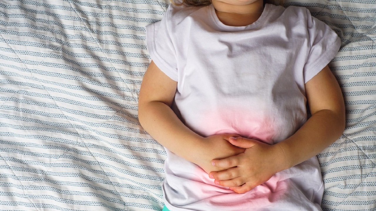 秋季宝宝呕吐腹泻发烧怎么回事,秋季腹泻反复发烧怎么办