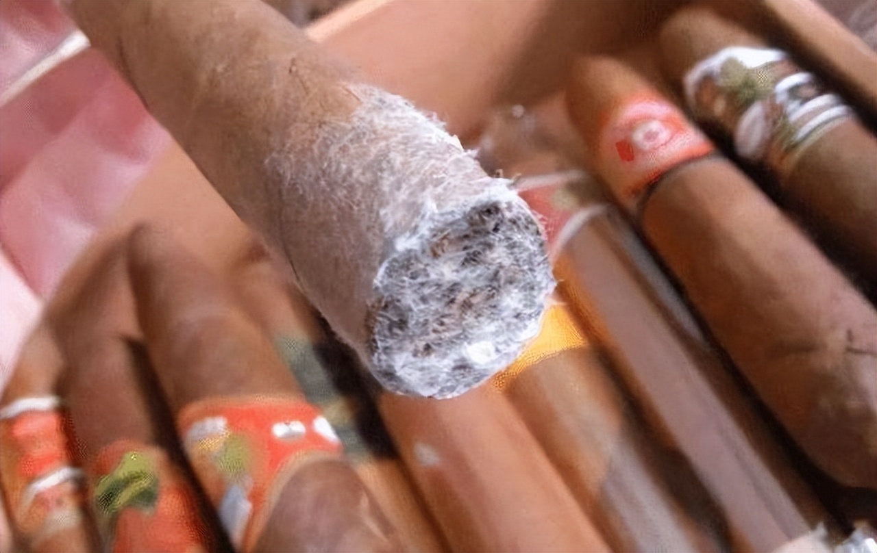 香烟硬包和软包区别,香烟为什么要分硬包软包