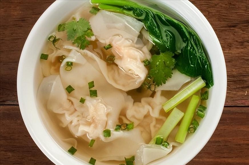 做馄饨馅什么调料都不放好吃吗,做馄饨皮面偏软