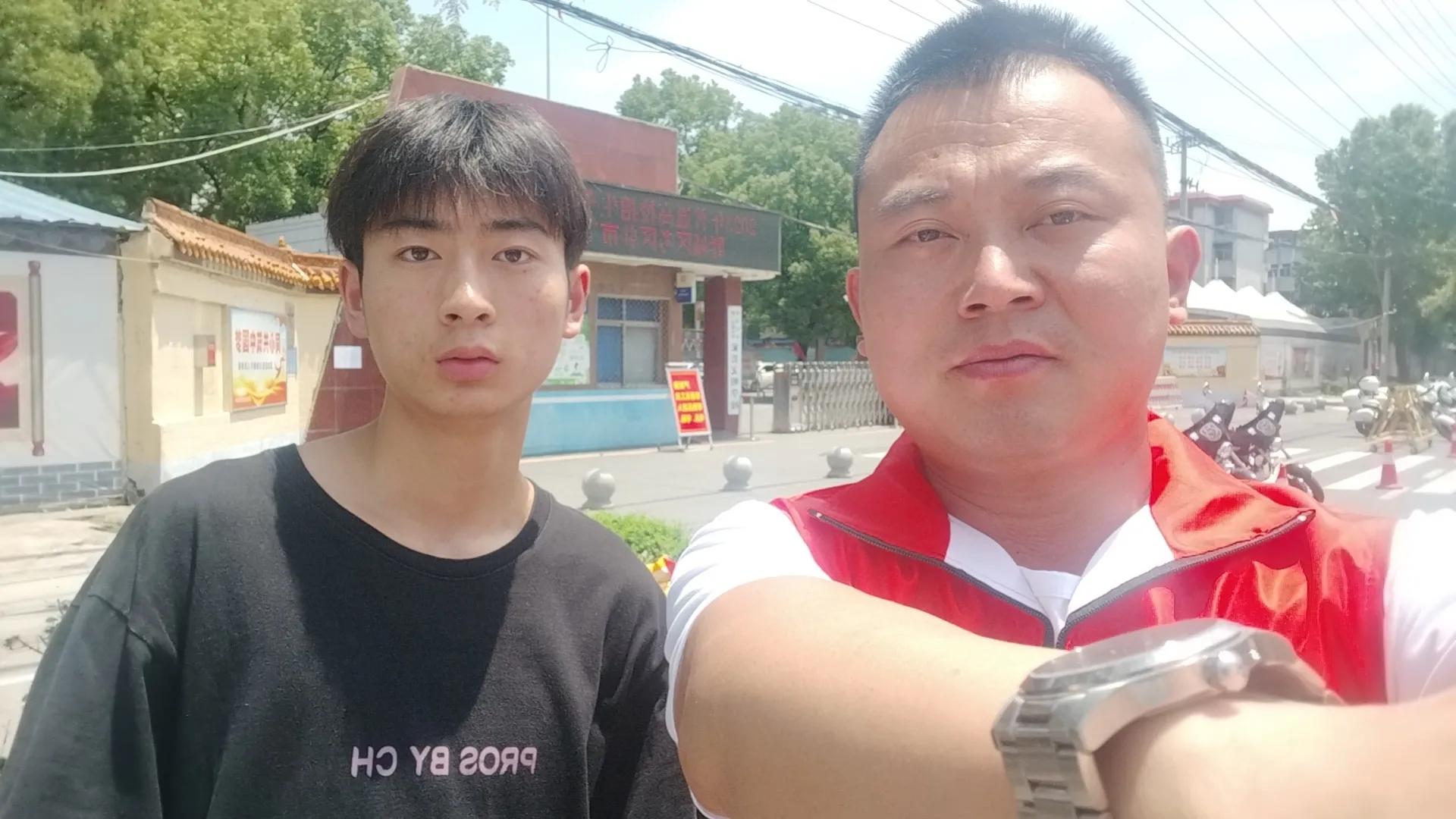 爱心车队为居民保驾护航,天中义工联合会救援队